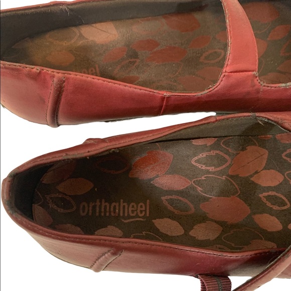 ORTHAHEEL (ELISA) Women's
Cranberry Leather Mary Jane Shoes - Picture 6 of 7